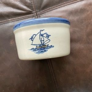 Vintage Louisville stoneware bowl. No lid. Sailboat design